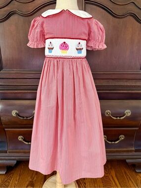 Marmellata Classics Smocked Cupcake Dress Girls 6X Red Stripe Birthday Party